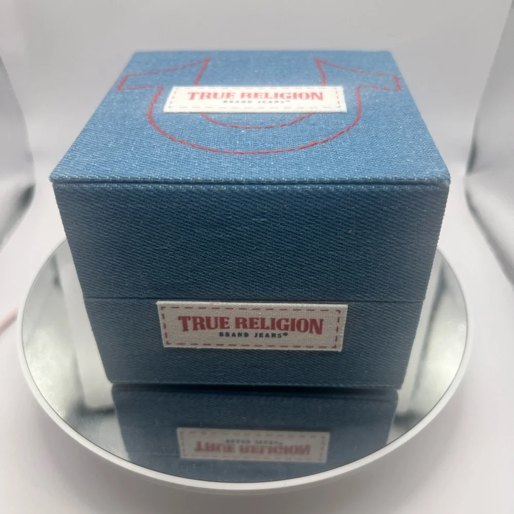 NWT True Religion Double Link Crystal Watch 32.1mm & Bracelets Set